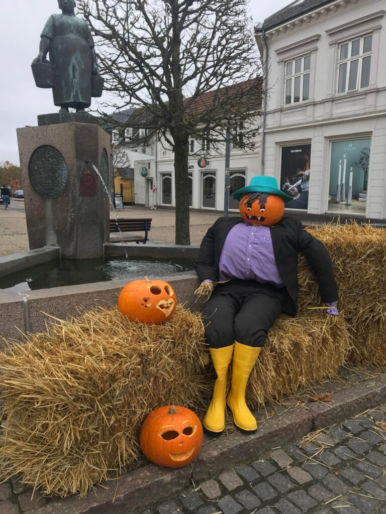 Hobro handel gågade dekoration- Halloween (3)